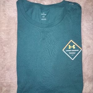 Under armour shirt